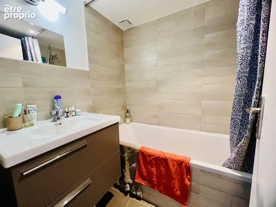 Vente Maison de village R+2 T4 avec  terrasse et garage - photo 13