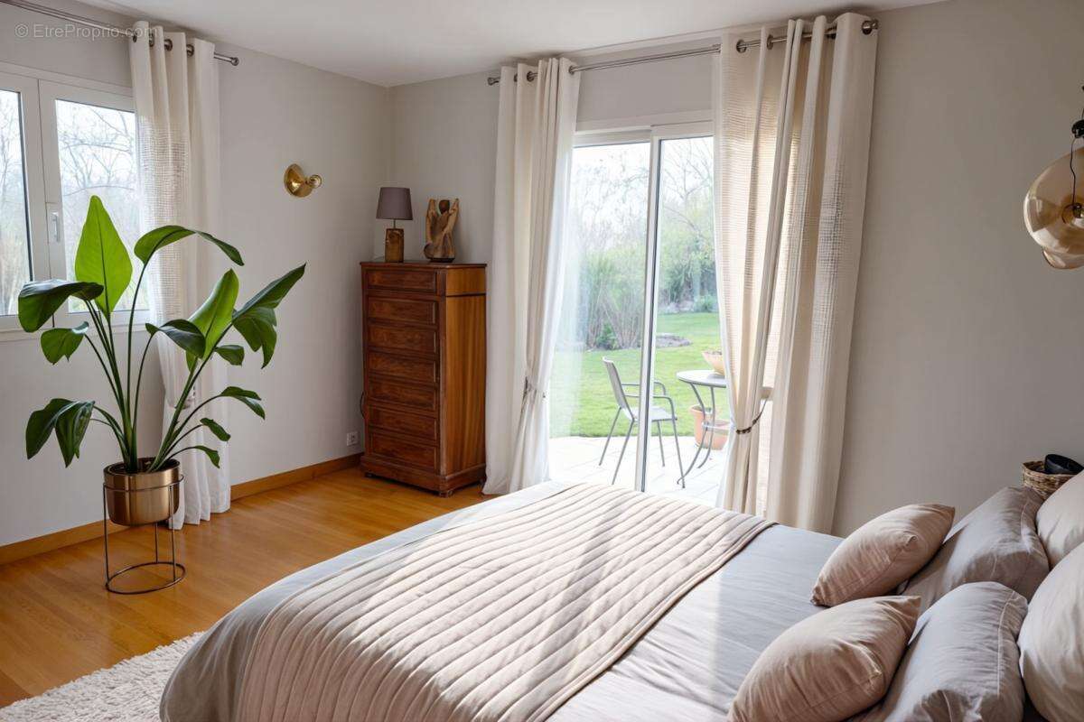 Maison à THOIRY