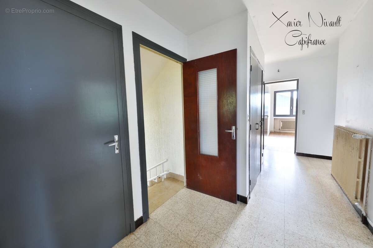 Maison à vendre 5 pièces proche de MONTREVEL EN BRESSE (01) - photo 14