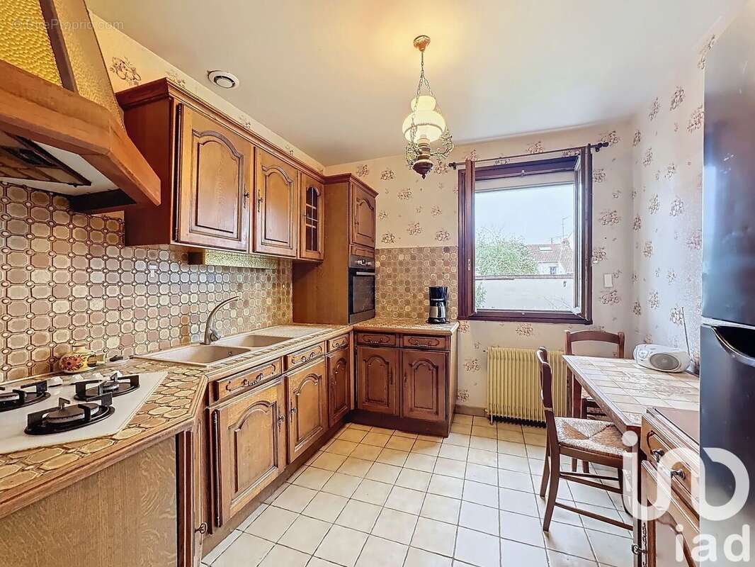 Photo 4 - Maison à LE BLANC-MESNIL