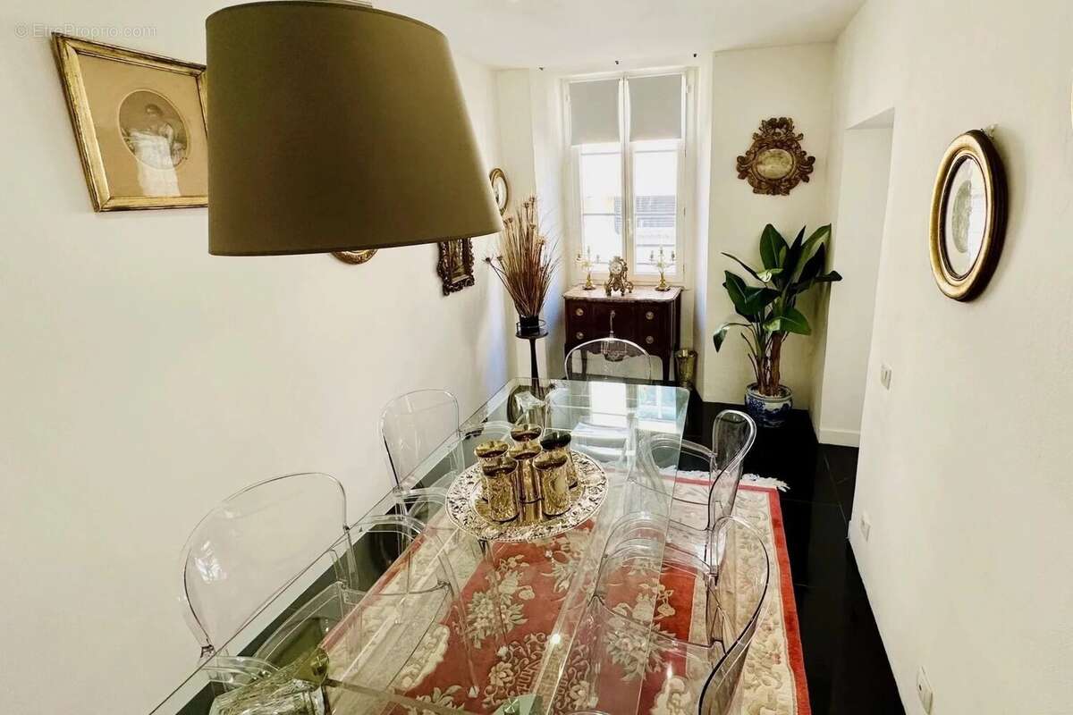 beau 3 pièces Vieux Nice - photo 6