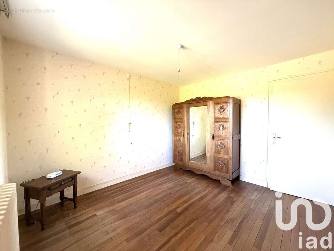 Maison 123 m² à Vouille  - photo 4