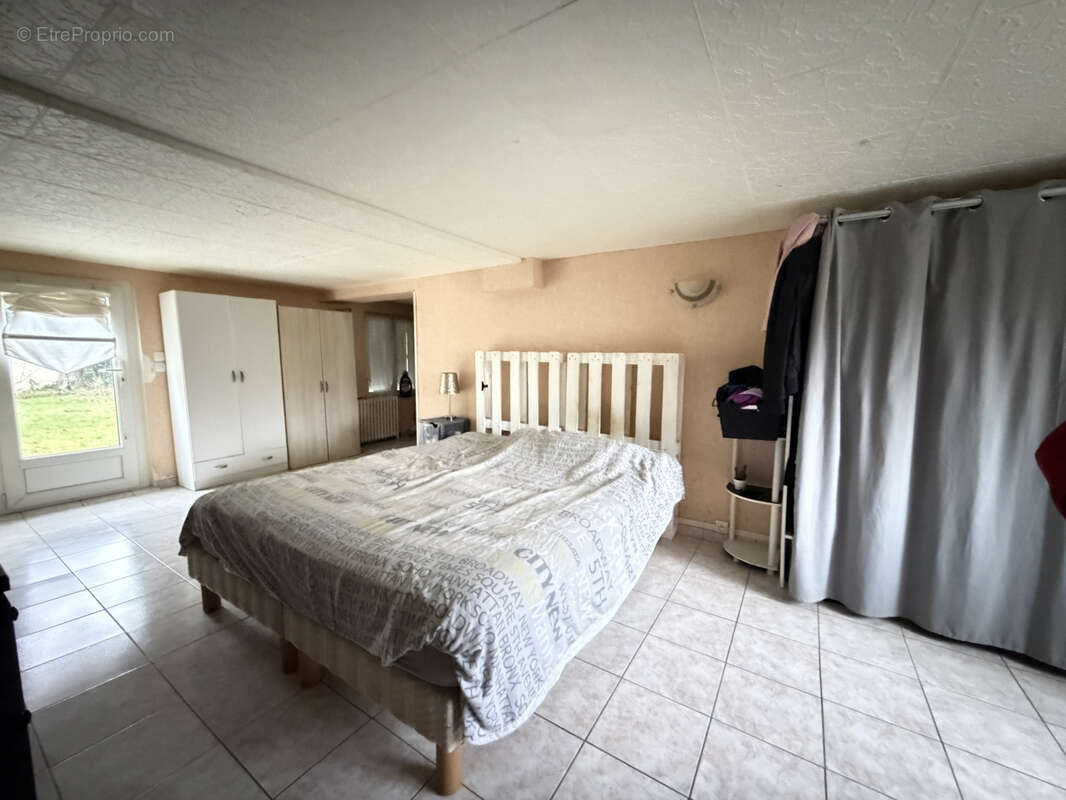 Maison à 10 mn de Bueil dans un village avec école et commerce à pieds - photo 8