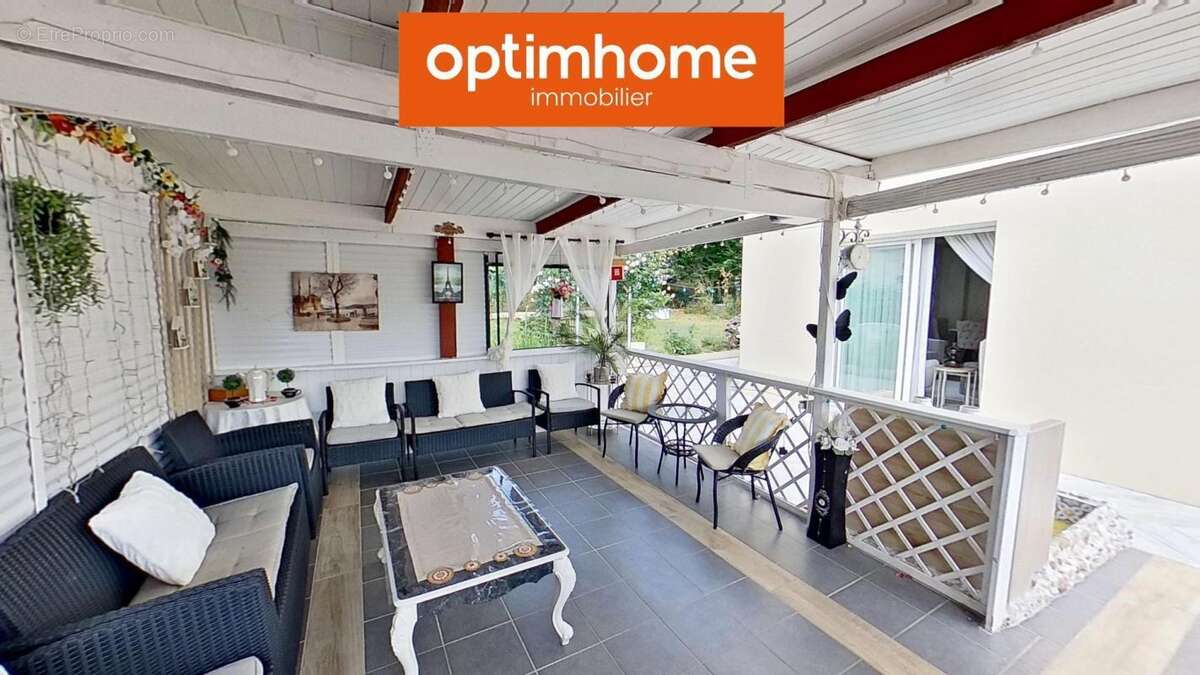 EXCLUSIVITÉ – Maison familiale de 2011 – 4 chambres – Beau jardin arboré – Redon - photo 6