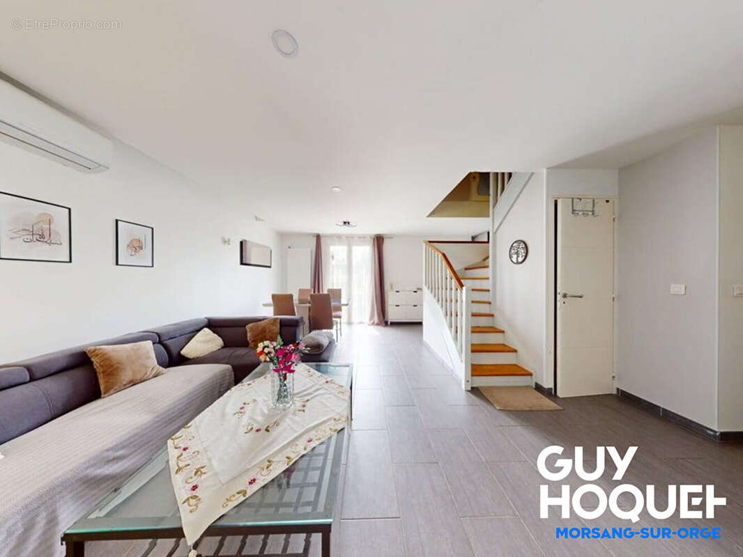 Maison à SAVIGNY-SUR-ORGE