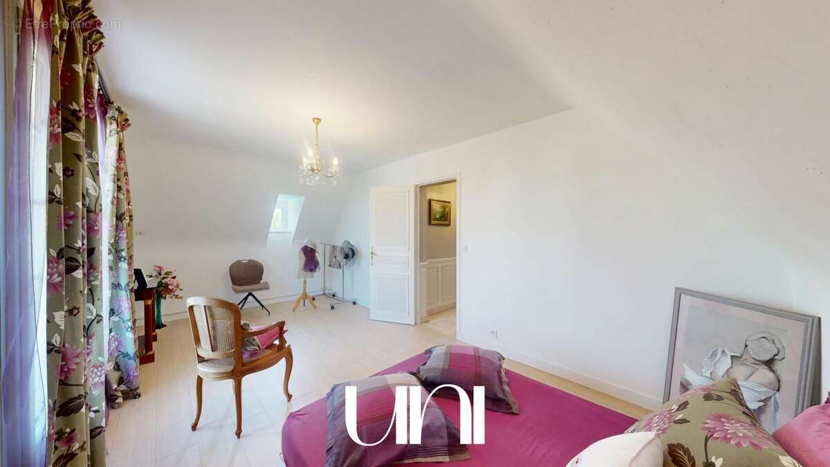 Maison 6 pièces 142m2 avec piscine - Colomby-Anguerny - photo 22