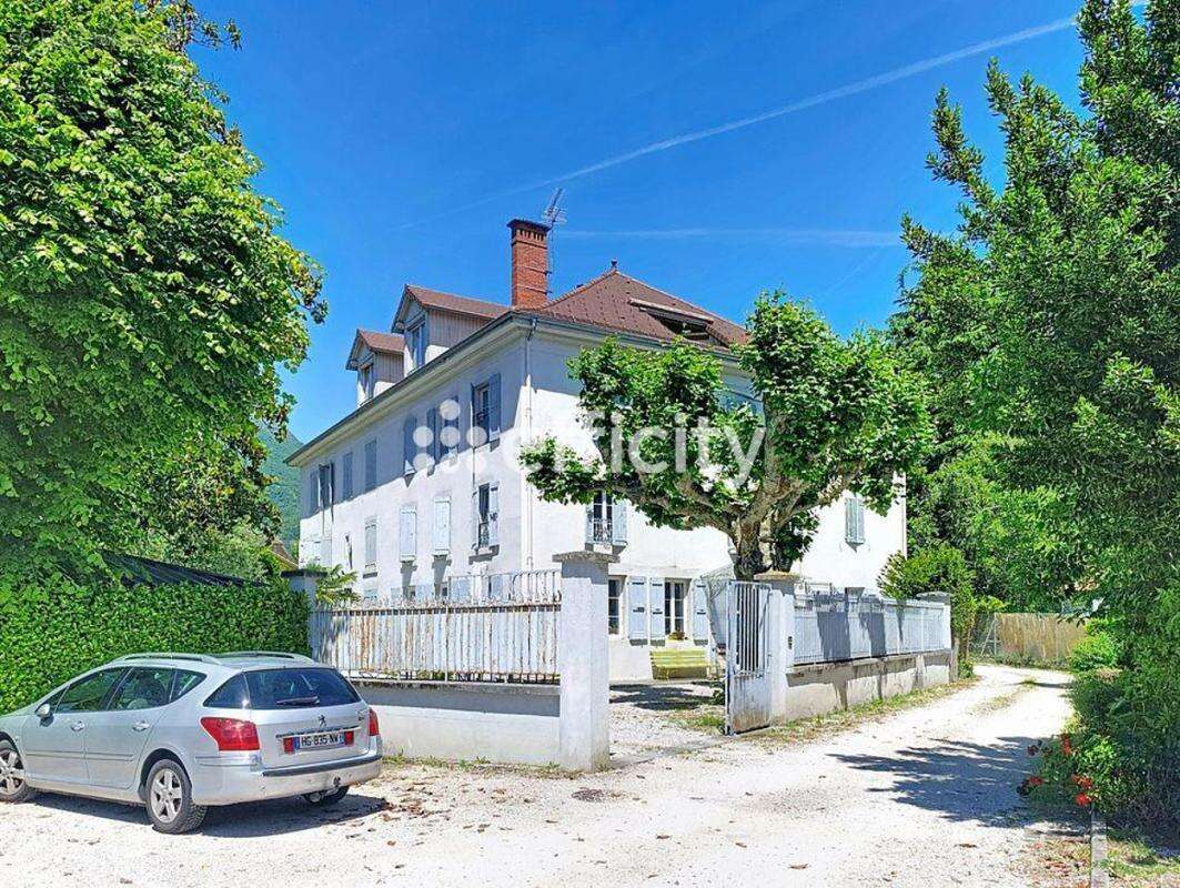 Appartement à SAINT-EGREVE