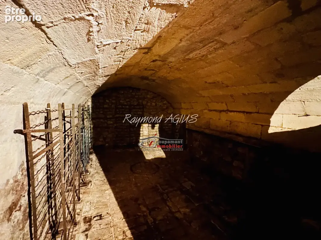 Elégante résidence de caractère du 18ème siècle avec cour et jardin - photo 35