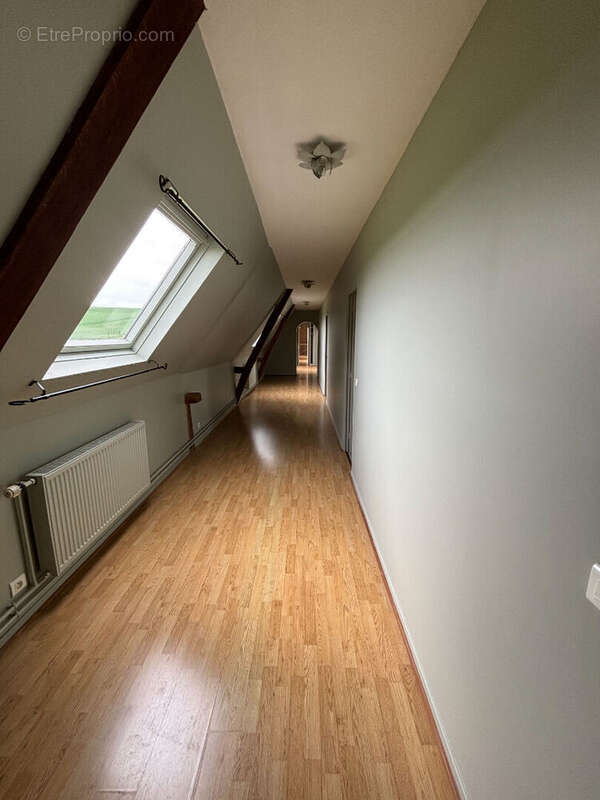 Maison à HOUSSET