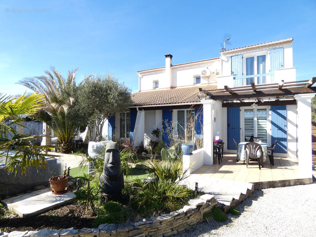 Maison à ROUSSON