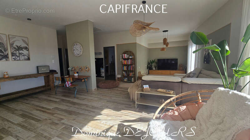 Ardèche - Magnifique Maison d'architecte de 184 m² habitable - Bel espace extérieur - Vue panoramique sur les montagnes ardèchoi - photo 62
