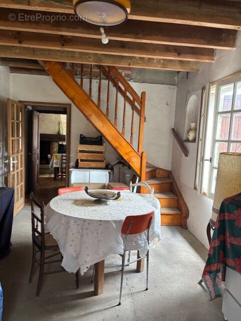 Terrain à LE BURGAUD