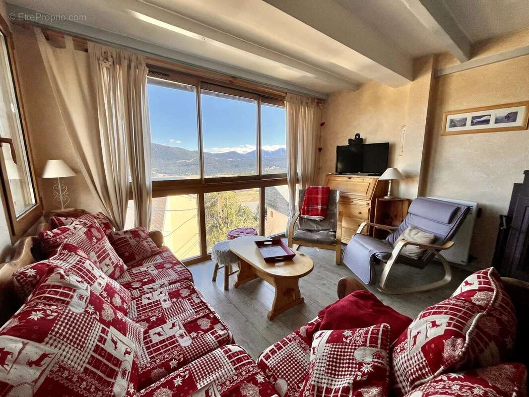 Maison à LES ANGLES