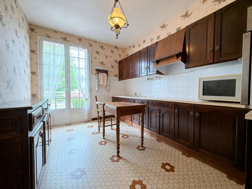 Maison à SAINT-SYLVESTRE-SUR-LOT