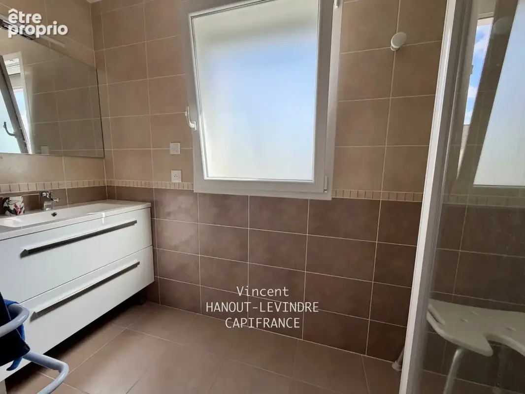 Murs erigne maison contemporaine de 2019 avec vue imprenable sur la vallée(49) - photo 26