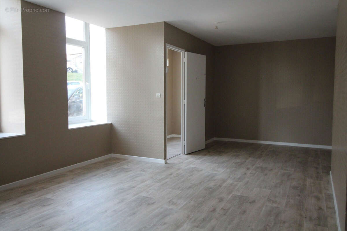 Investisseurs appartement au rez de chaussée d'une résidence en centre ville - photo 13
