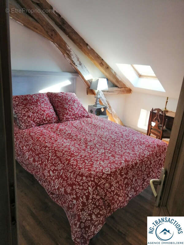 Maison à EPIRY