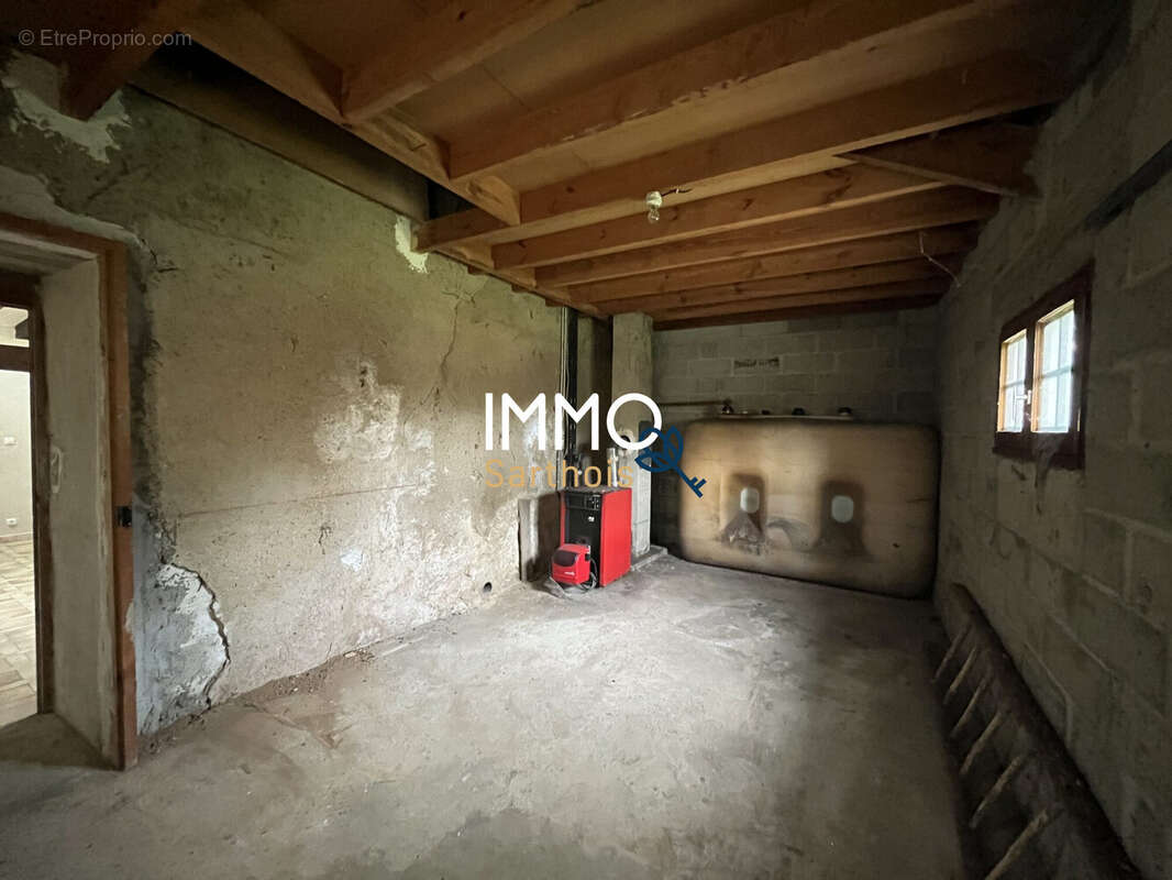 Maison à MARIGNE-LAILLE