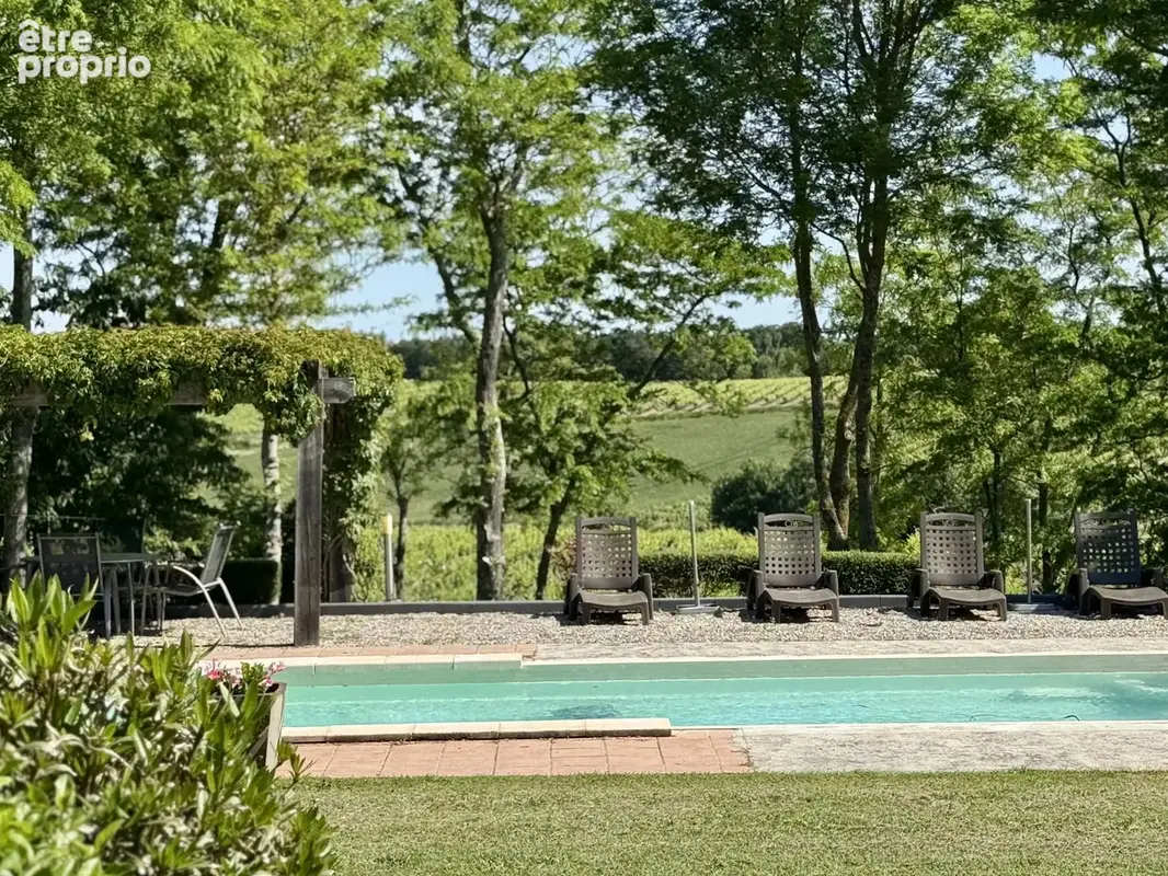 Domaine avec deux logements et des vues panoramiques - photo 16