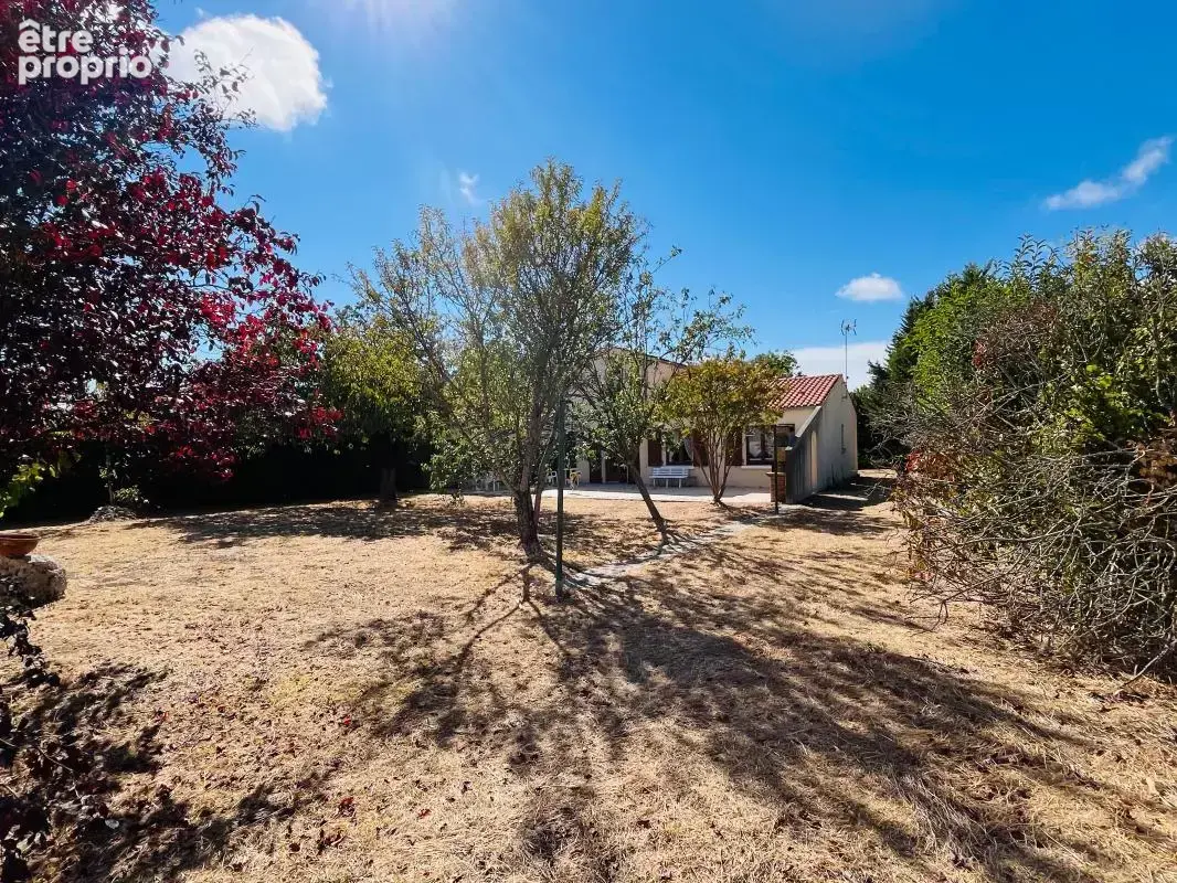 La jarrie – maison de 151 m² – 5 chambres – terrain de 1 270 m² - photo 3
