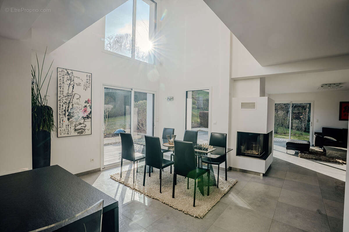 Maison à SOULTZ-HAUT-RHIN