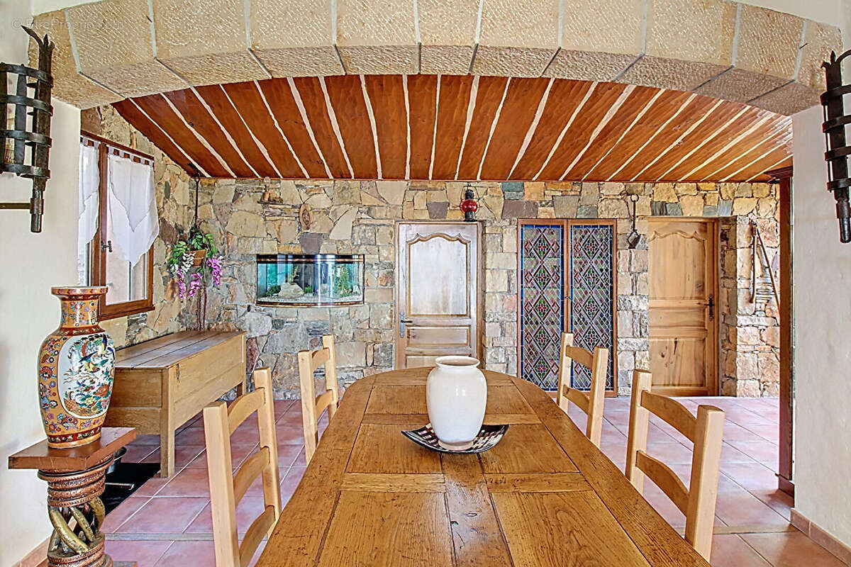 Maison à DRAGUIGNAN