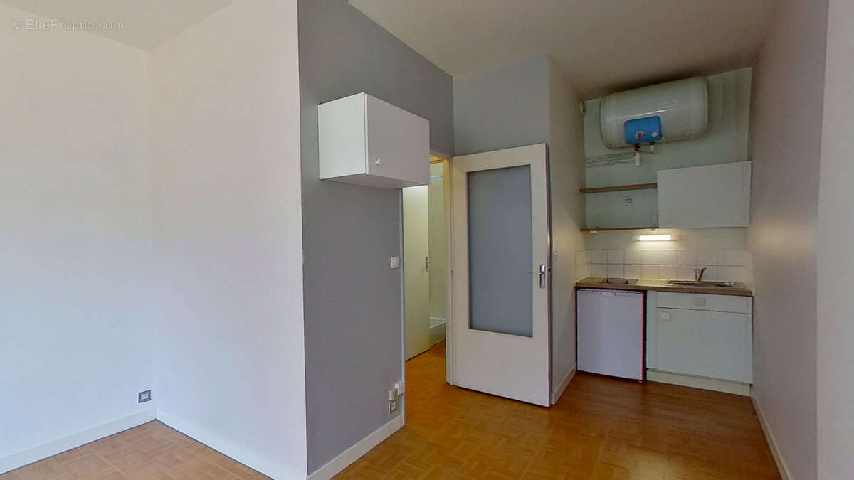 Caen centre residence les saints peres studio a vendre avec parking - photo 4