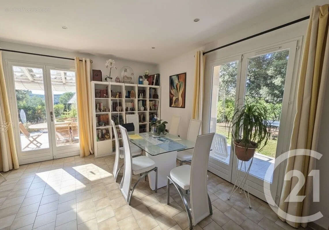 Maison à BIOT
