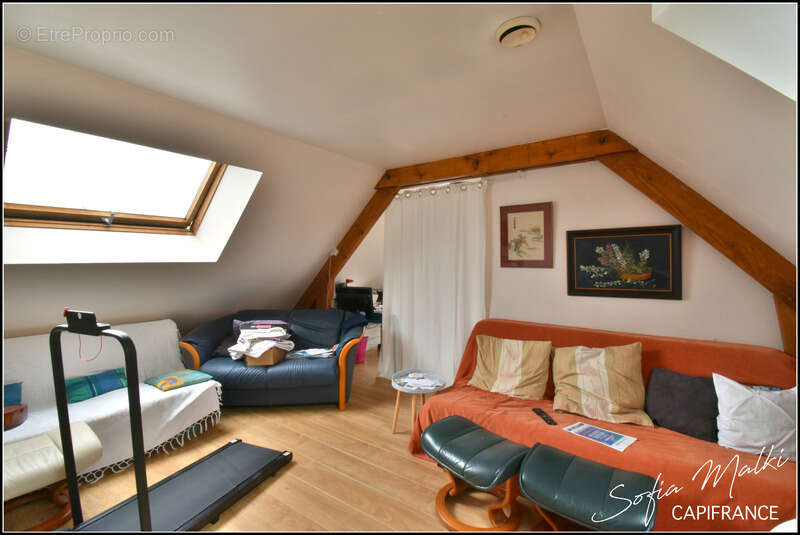 Maison à CHASSIGNOLLES
