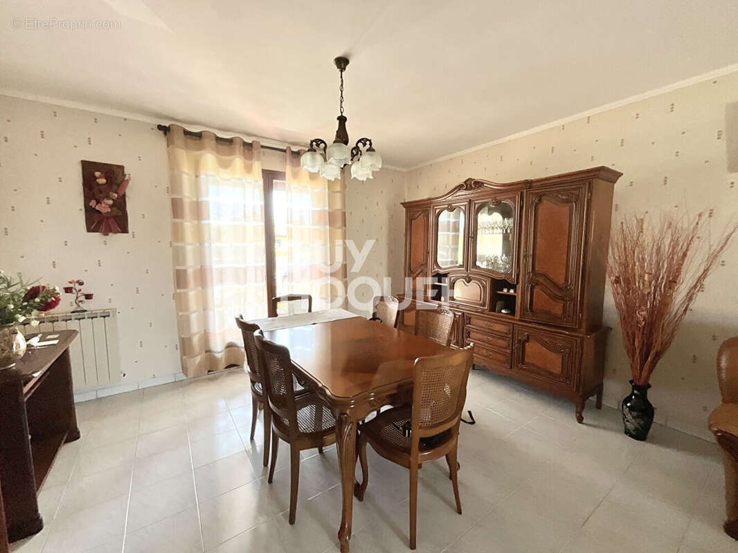 Maison DE PLAIN-PIED de 97 m2 sur une parcelle d'environ 631 m2 - photo 5
