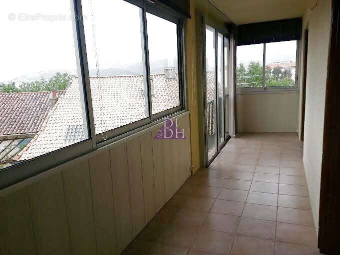 Appartement à HYERES