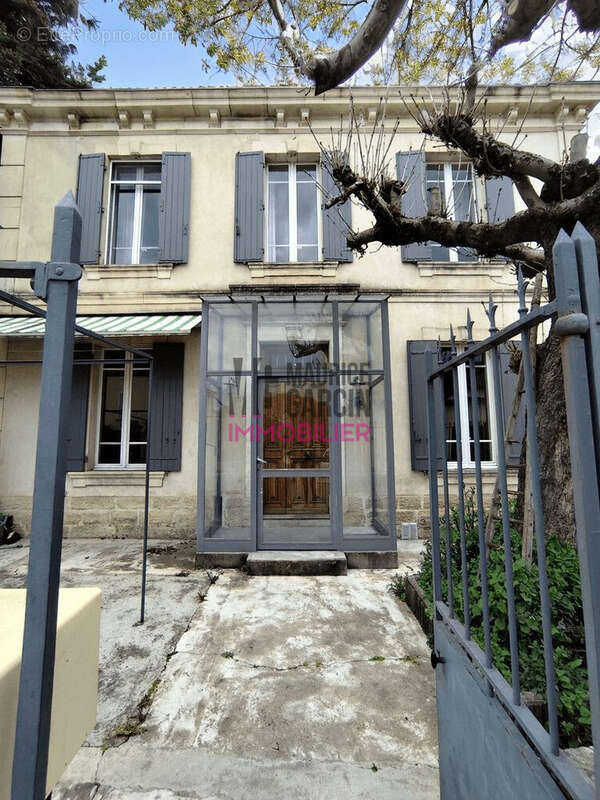 Maison à MONTEUX