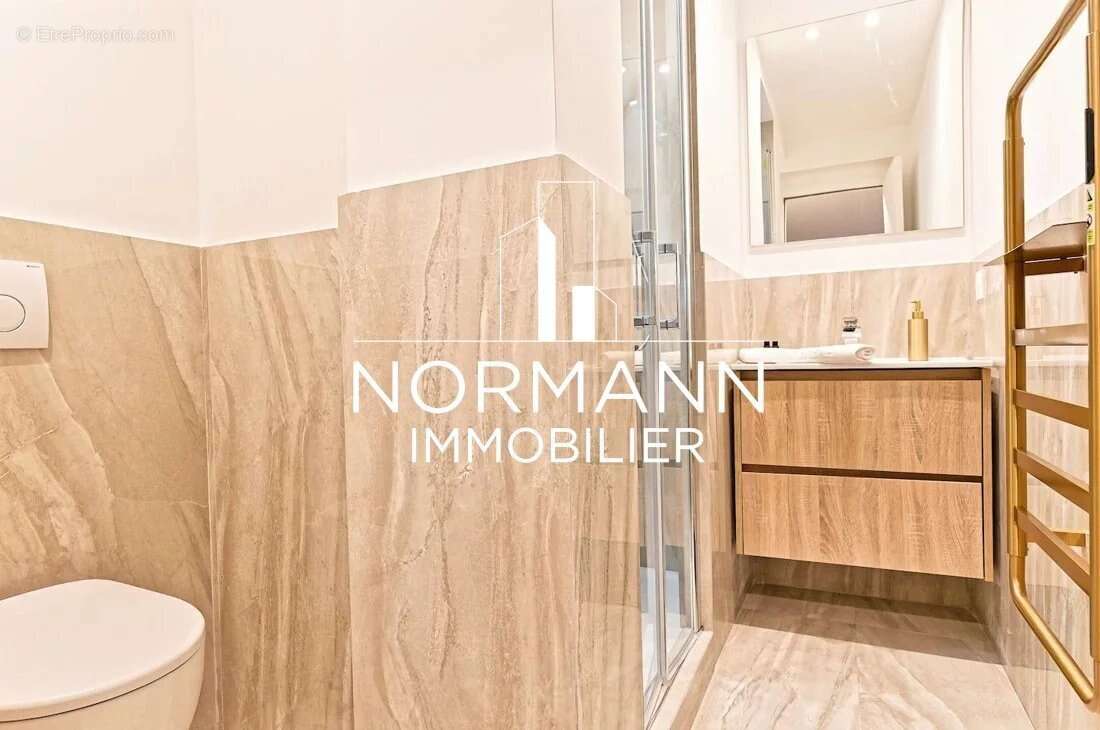 Appartement à PARIS-9E