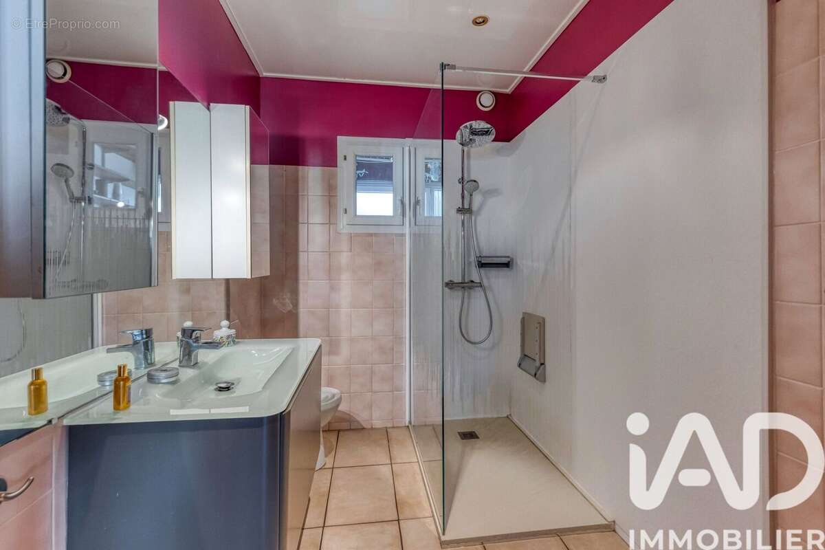 Photo 8 - Appartement à ECHIROLLES
