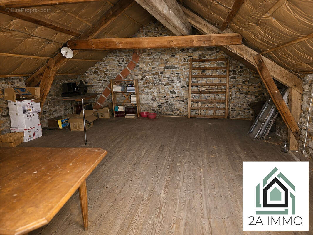 Maison 73 m² à Pontaumur  - photo 7