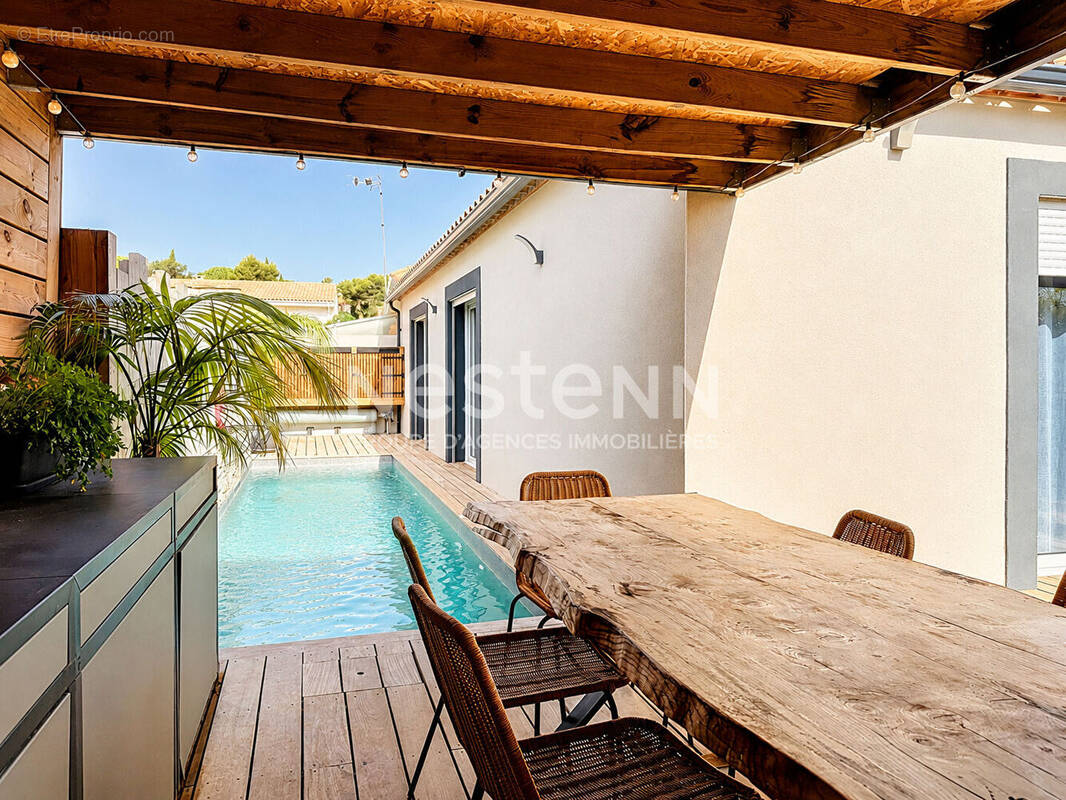 La palme (11) - villa recente de type 4 de 142 m2 avec piscine - photo 1