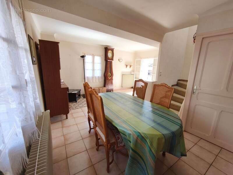 Maison de village 3 faces avec jardin vue dégagée – Montferrer (66) - photo 3