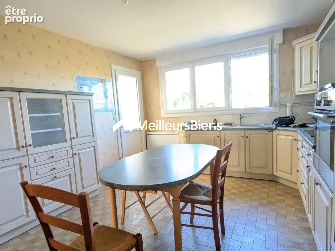 Maison familiale 110m2 quartier descartes cholet - photo 6