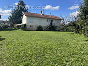 Maison à CAILLOUX-SUR-FONTAINES