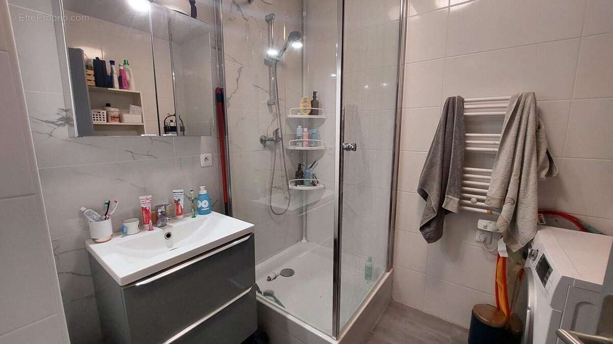 Photo 5 - Appartement à LA CHAPELLE-SAINT-MESMIN