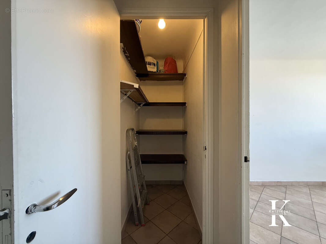Appartement à MARSEILLE-9E
