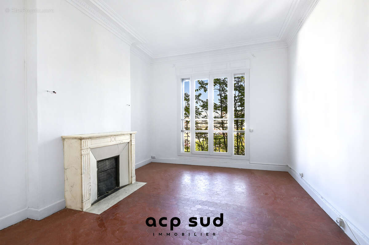 Appartement à MARSEILLE-8E