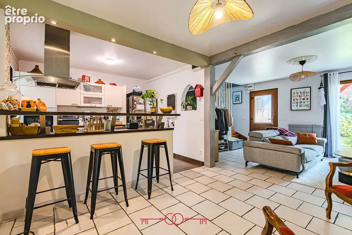 CHAMPIGNY Belle maison familiale avec jardin, 6 chambres et sous-sol complet - photo 4