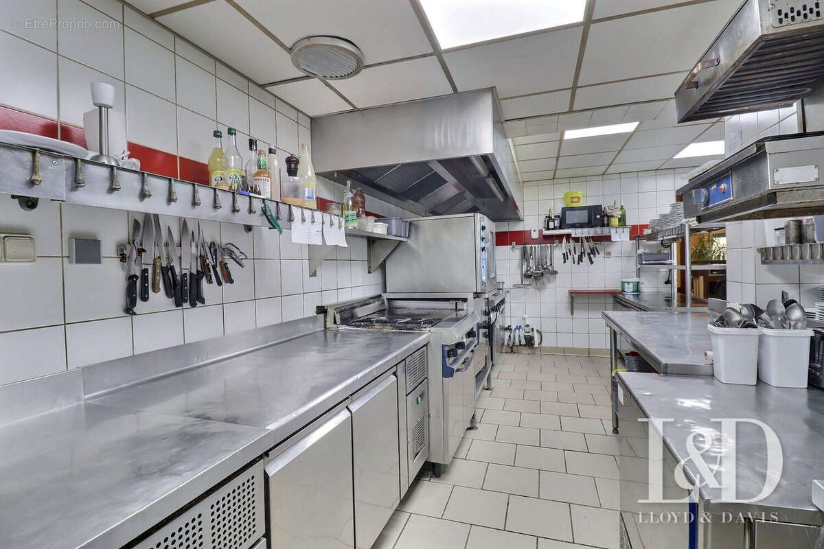 CUISINE PROFESSIONNELLE - Autre à LES BORDES