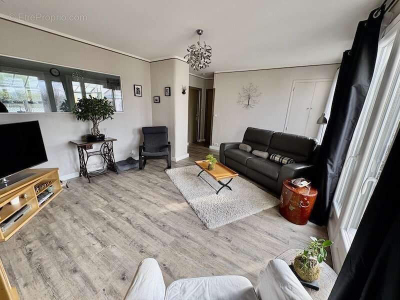 Maison à CHATEAUFORT