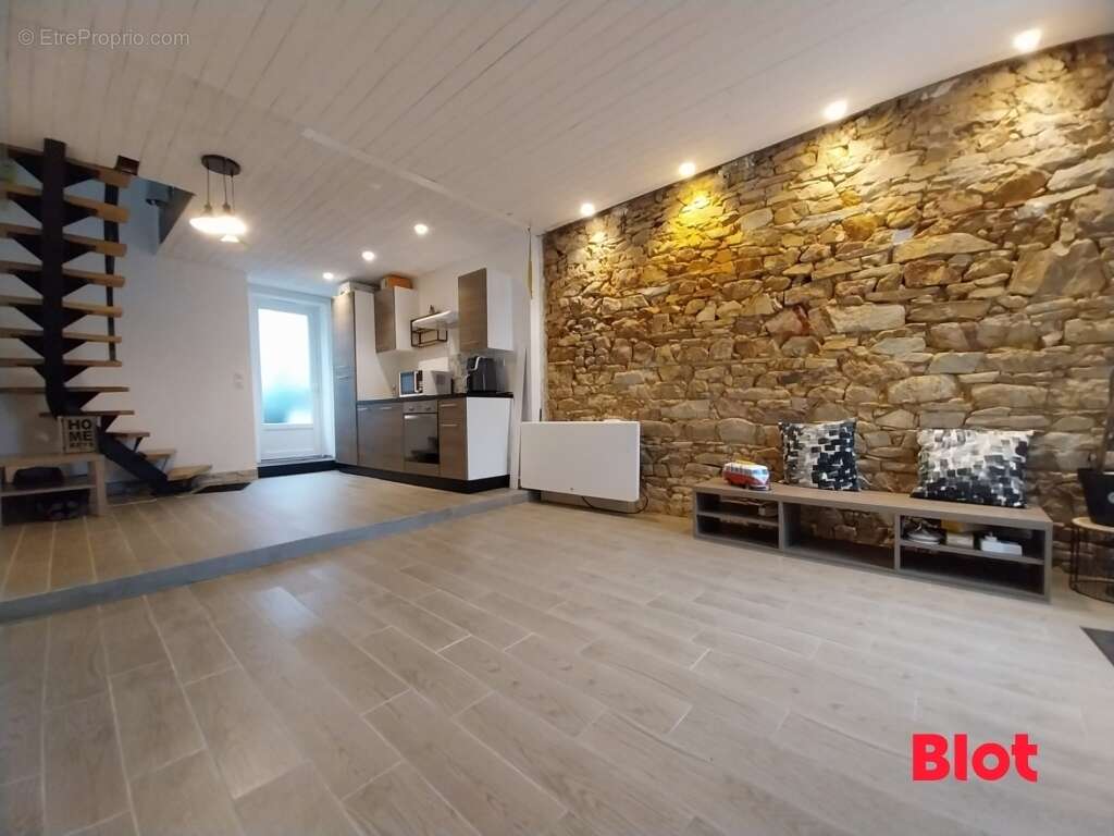 Maison à SAINT-NICOLAS-DE-REDON