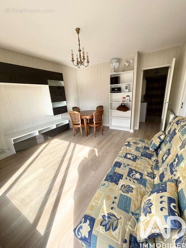 Photo 3 - Appartement à SAINT-MAUR-DES-FOSSES