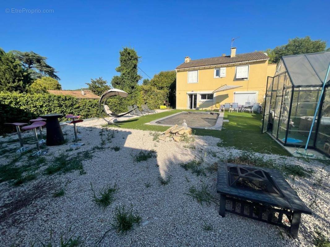 Maison à SAINT-MATHIEU-DE-TREVIERS