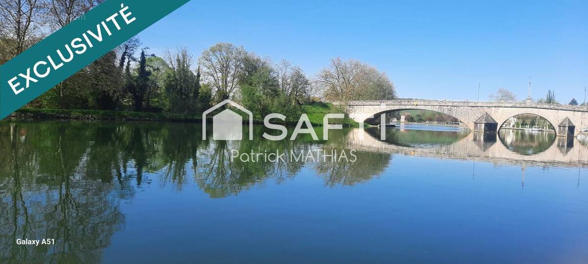 Photo 1 - Maison à VILLENEUVE-SUR-YONNE