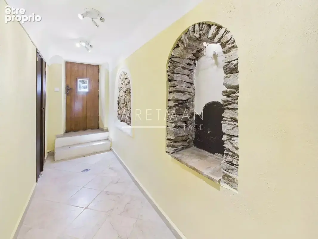 Une propriété de caractère au potentiel locatif exceptionnel - La Garde Freinet - photo 20